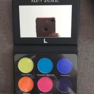 Eyeshadow palette